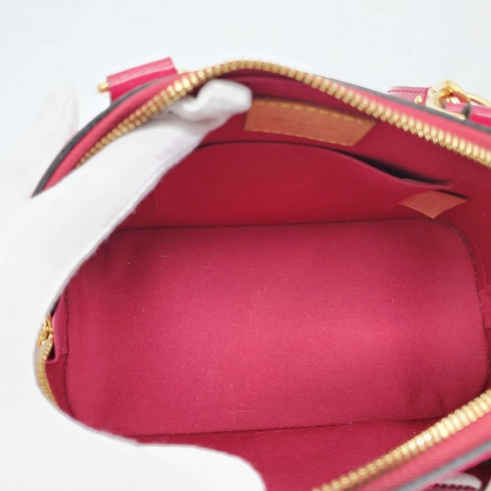 100% Authentic Louis Vuitton Alma BB Vernis Fuchsia Crossbody Bag - Picture 13 of 16